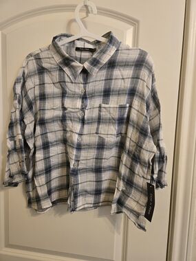 Doe & Rae White and Blue Plaid Button-Down Shirt
